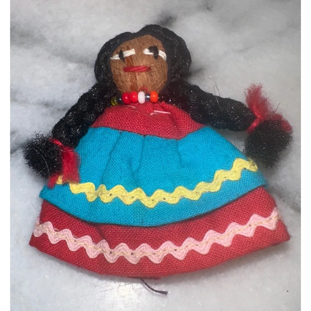 Vintage Seminole 2 Nut Head Dolls Handcrafted Patchwork Native American Folk Art